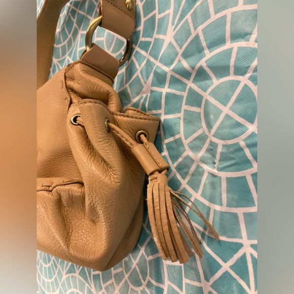 💛TODAY***$39***Maxx New York 100% tanned genuine leather. Tan w gold accents - Picture 4 of 8